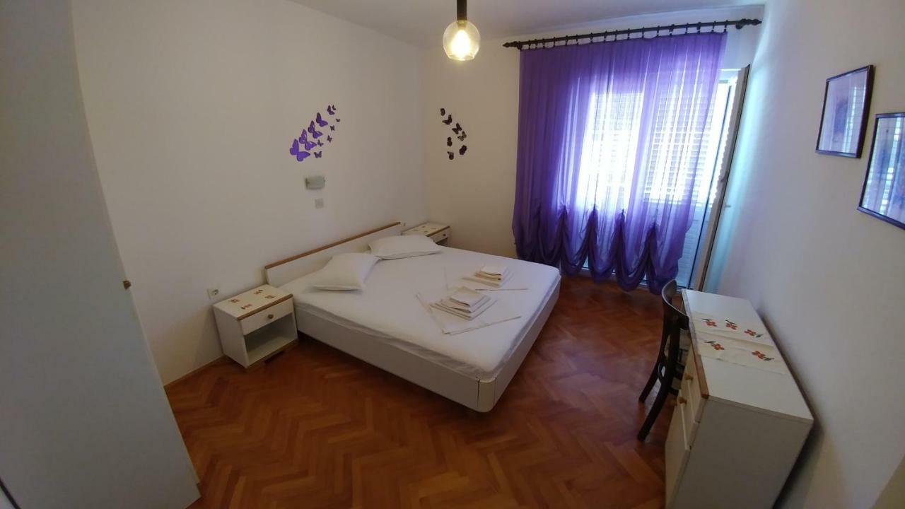 Apartments Dora Banjol Exterior foto